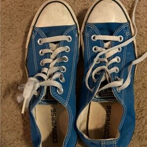 Royal converse all stars men’s 7 wonens9 good condition